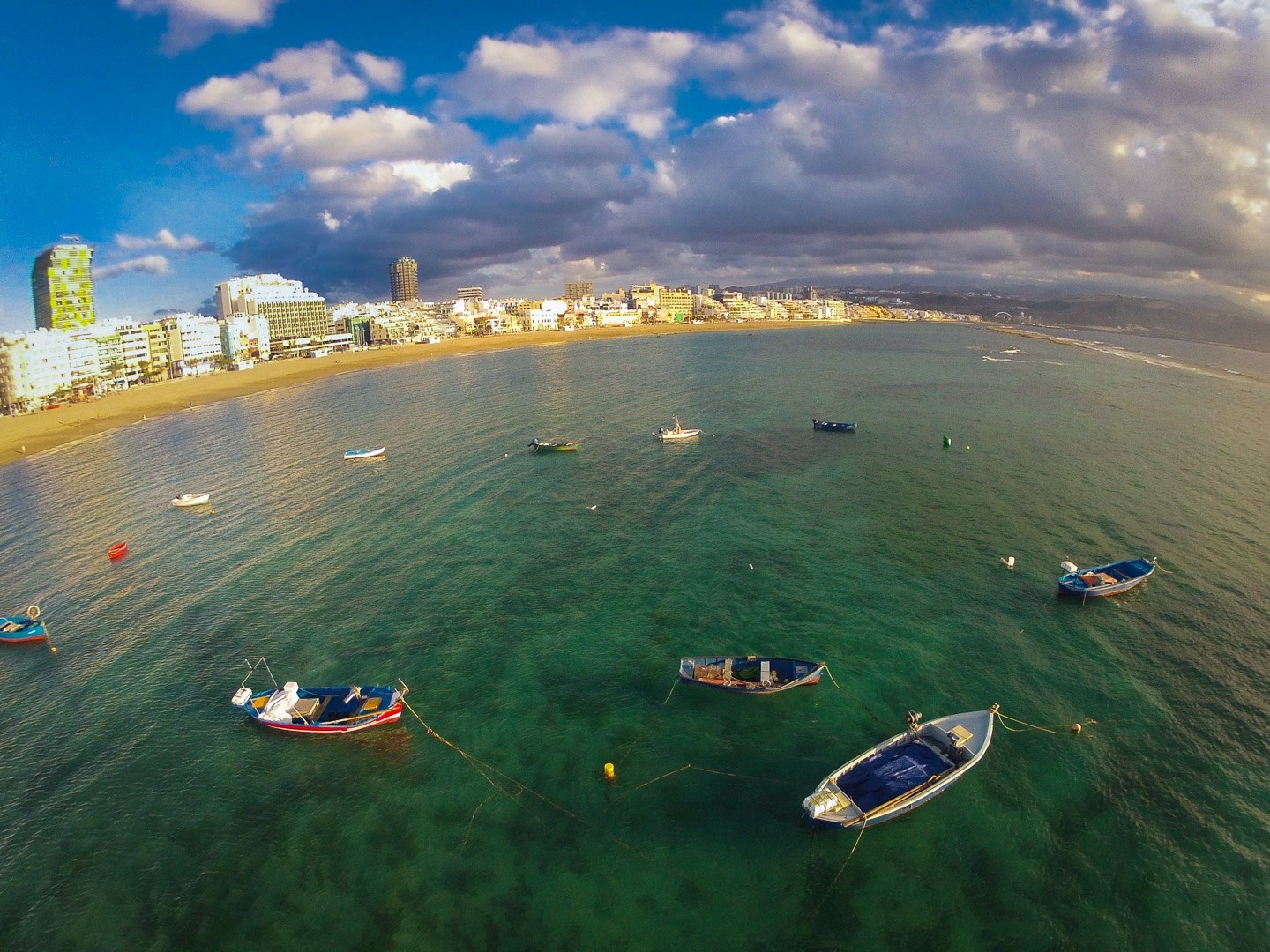 Las Palmas city and Las Canteras beach