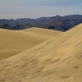maspalomas_dunes_and_beach_-_febr_2011_-042