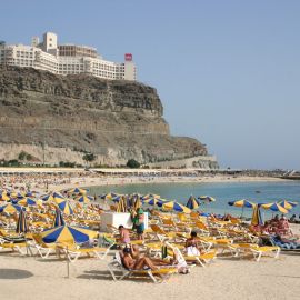 Playa de Amadores