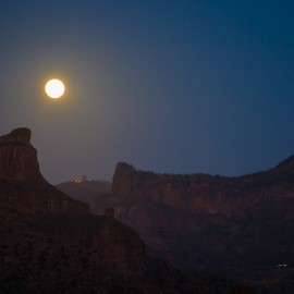 The moon over Gran Canaria_32