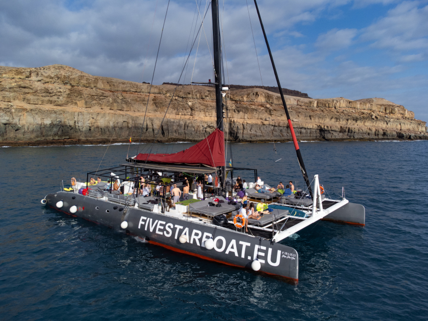 luxury catamaran gran canaria