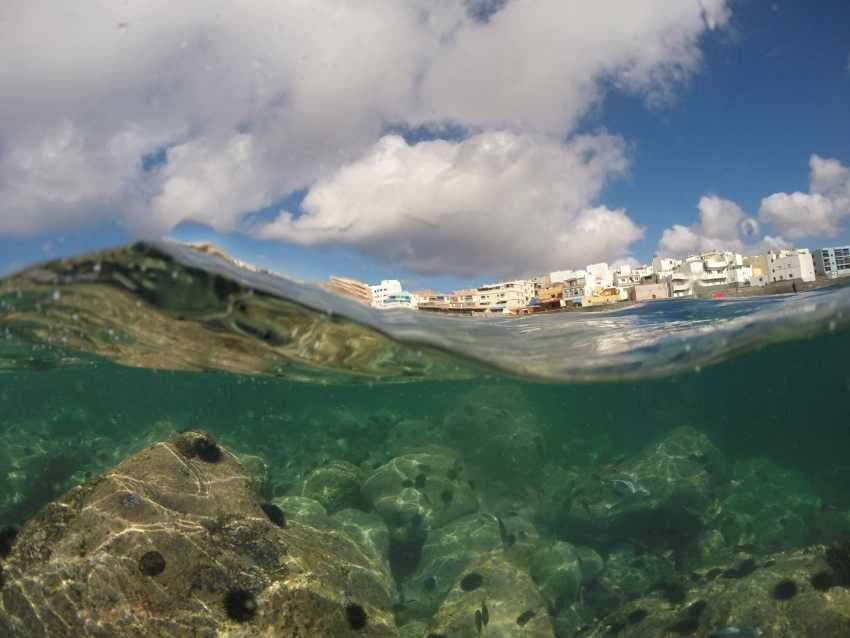 One of north Gran Canaria&#039;s many secret local beaches