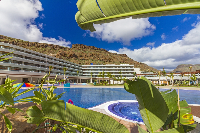 TGran Canaria's Newest Hotel: The Radisson Blu at Mogán