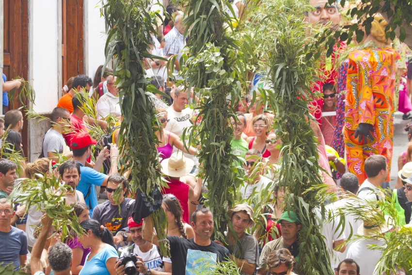 La Rama: Agaete town's huge annual summer fiesta in Gran Canaria