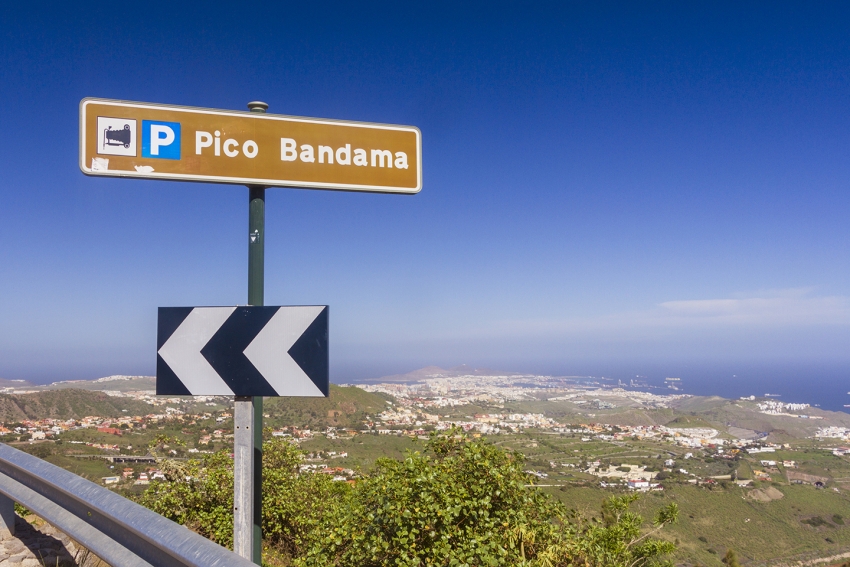 The Bandama Caldera and viewpoint on the road from Las Palmas to Cruz de Tejeda