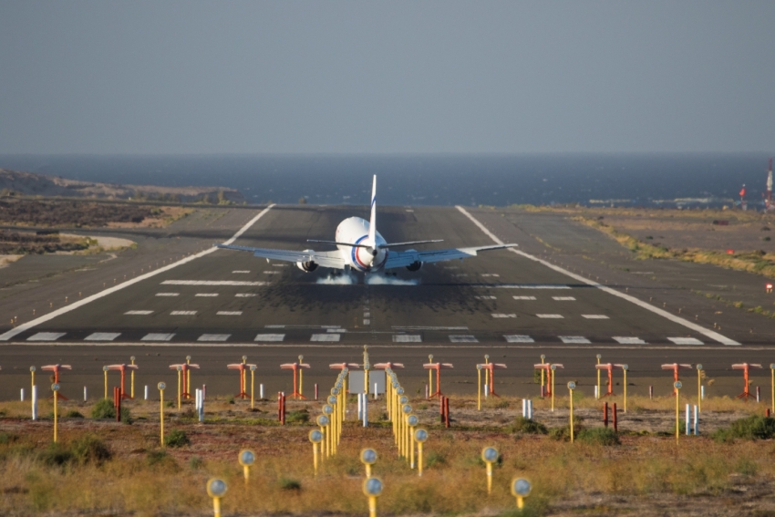 Air traffic control strikes not expected to cause major disruption in Gran Canaria