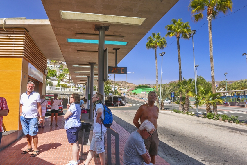Puerto Rico bus station 