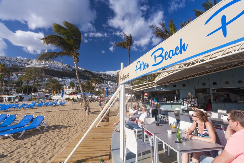 Beach bar at Puerto Rico resort
